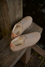 Load image into Gallery viewer, R-JOY SLIP ON - PLUTO PUTTY