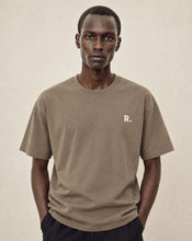 Load image into Gallery viewer, R-KIND T-SHIRT MOCHA
