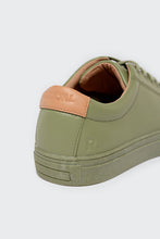 Load image into Gallery viewer, R-KIND VEGAN TITAN KHAKI TRAINER