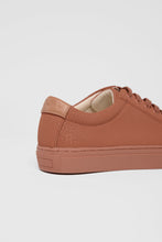Load image into Gallery viewer, R-KIND VEGAN - MARS RUSTIC GRAINED TRAINER